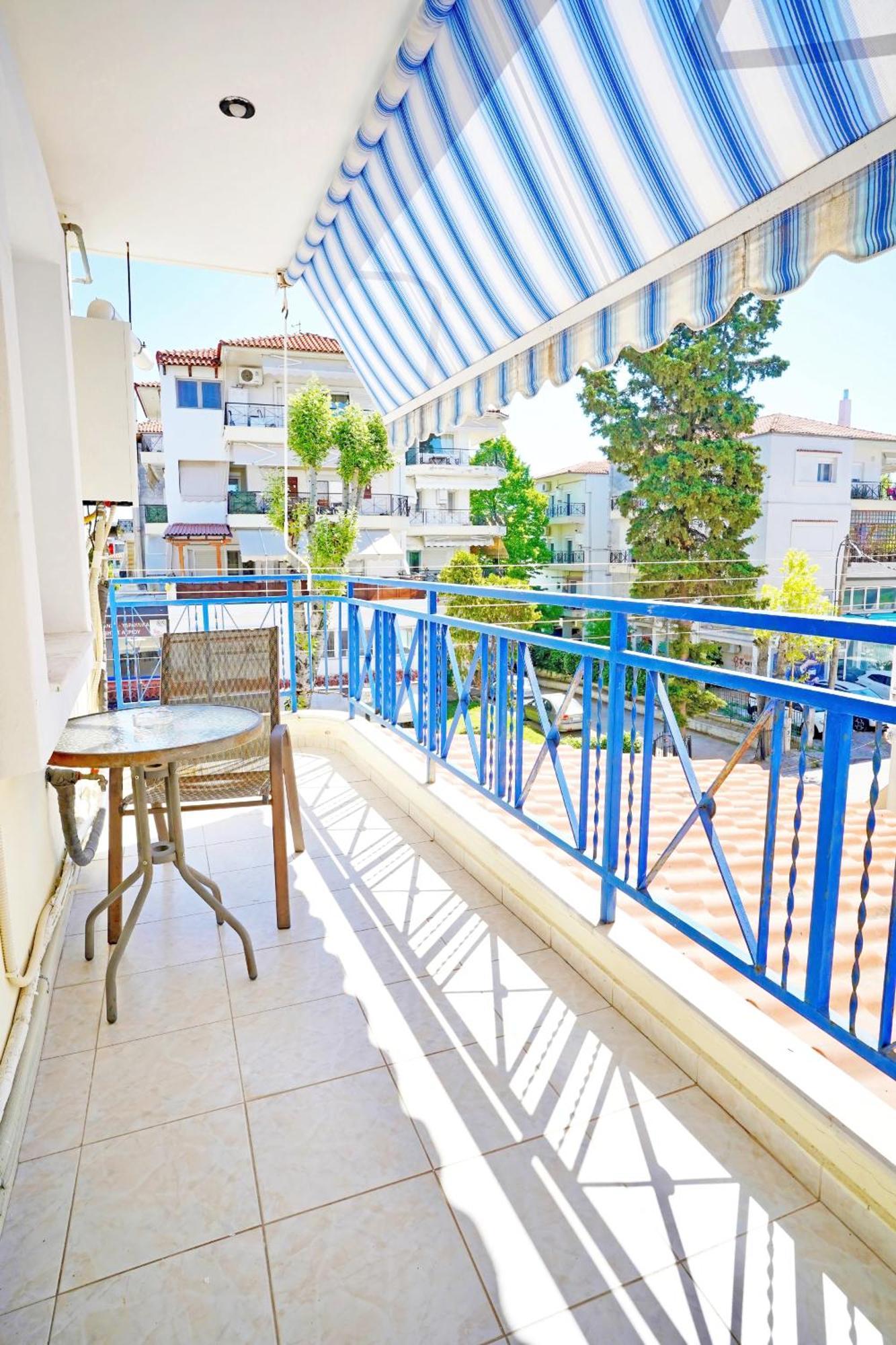 Lovely And Sunny Apartament 300M From Beach!! Peraia  ภายนอก รูปภาพ