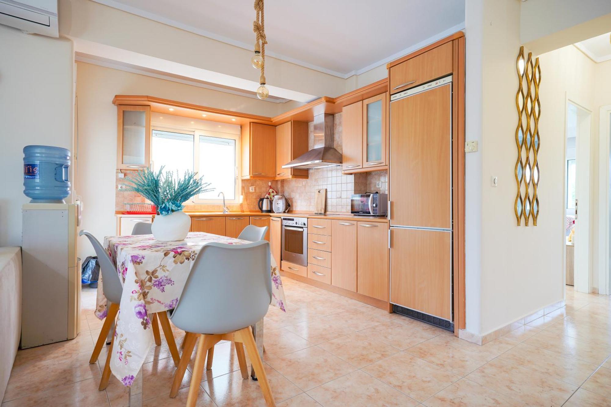 Lovely And Sunny Apartament 300M From Beach!! Peraia  ภายนอก รูปภาพ