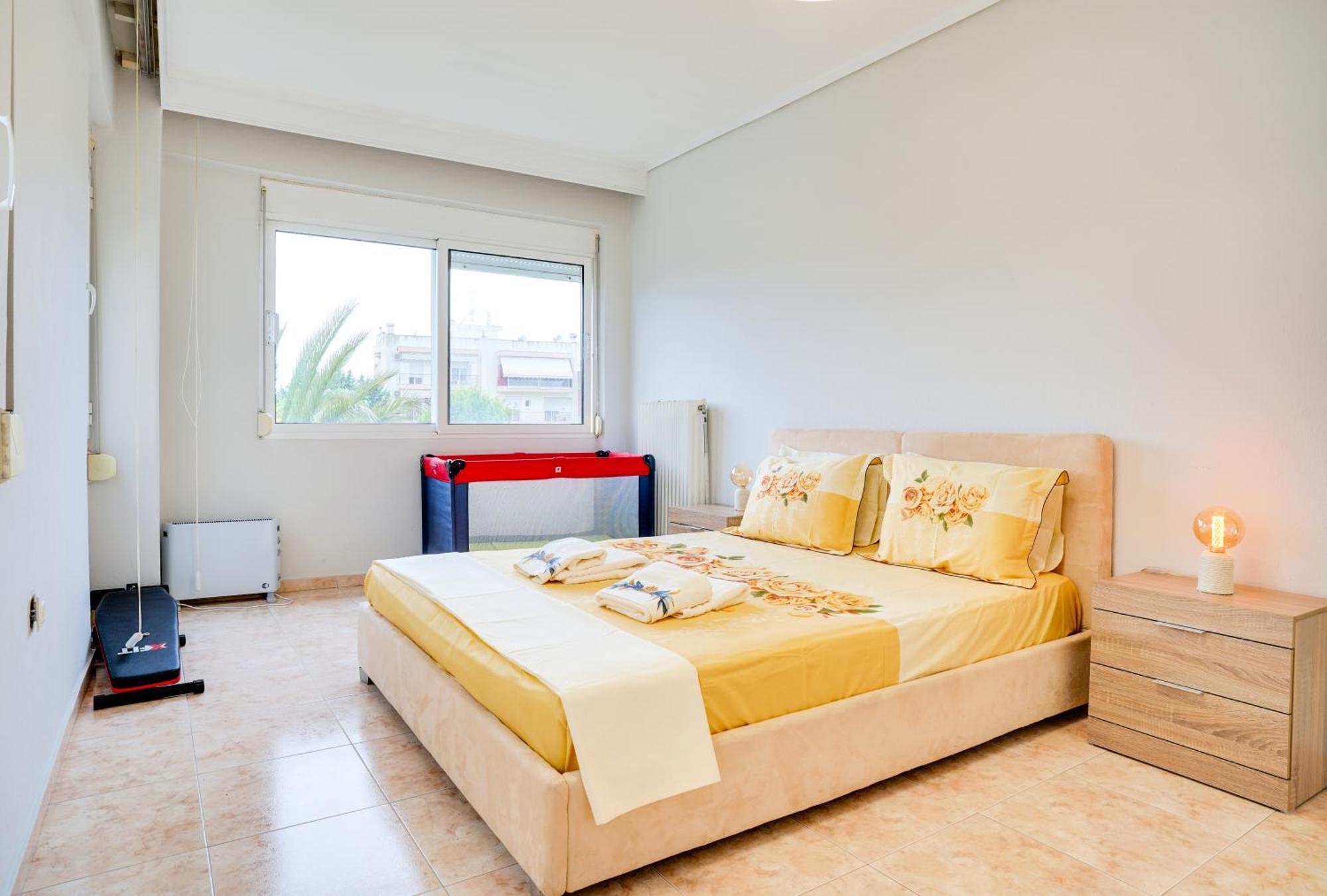 Lovely And Sunny Apartament 300M From Beach!! Peraia  ภายนอก รูปภาพ