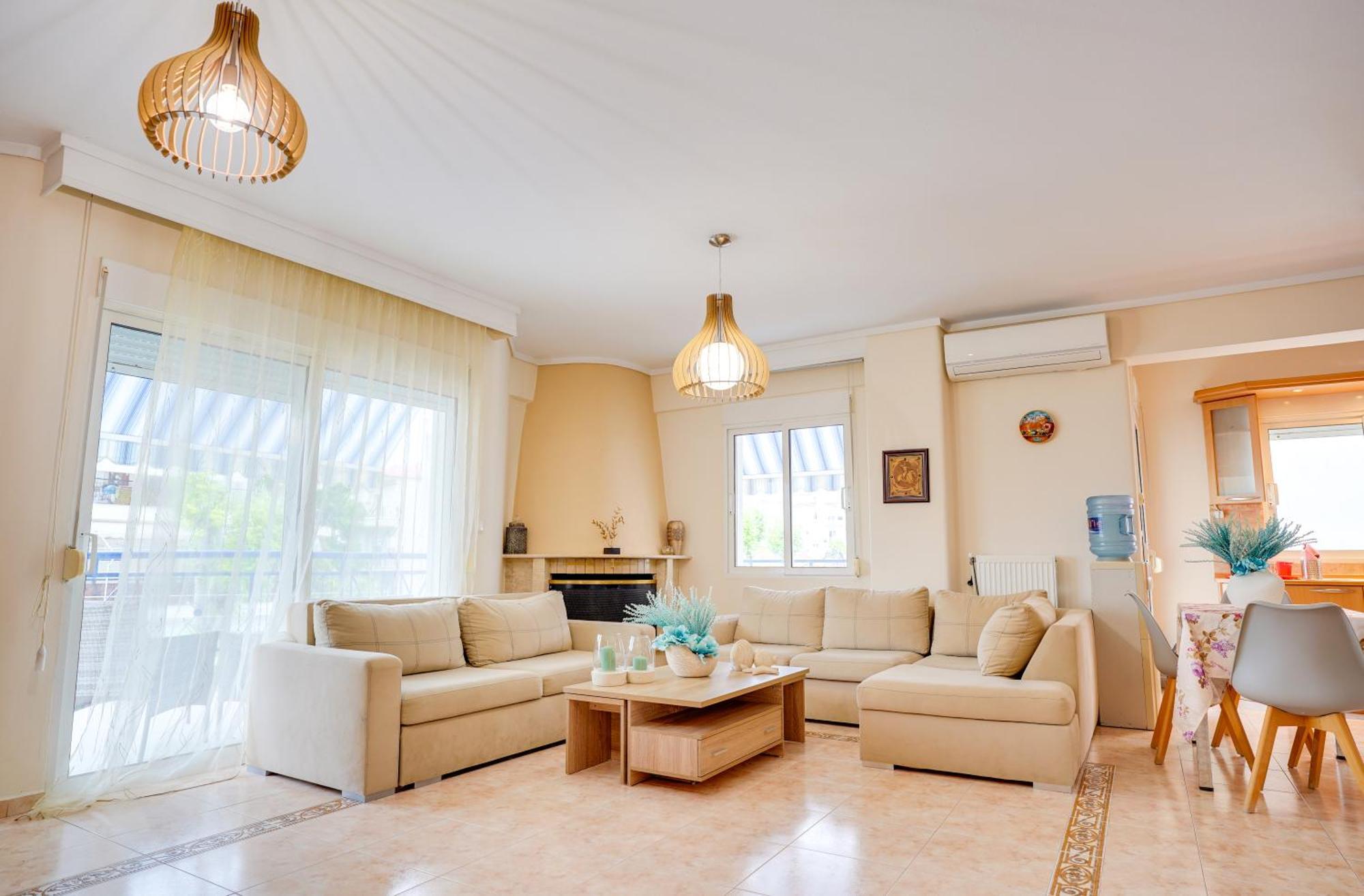 Lovely And Sunny Apartament 300M From Beach!! Peraia  ภายนอก รูปภาพ