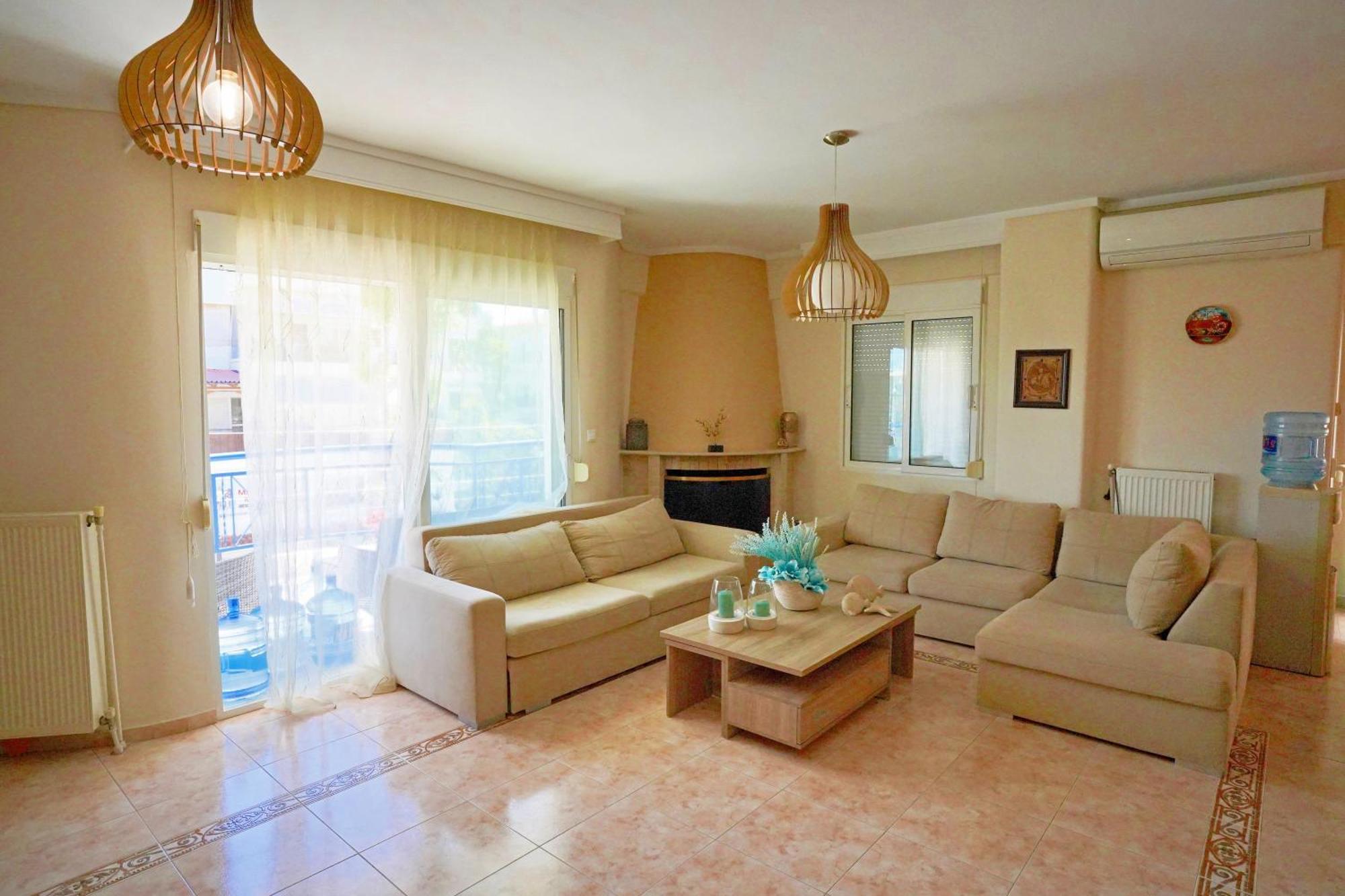 Lovely And Sunny Apartament 300M From Beach!! Peraia  ภายนอก รูปภาพ